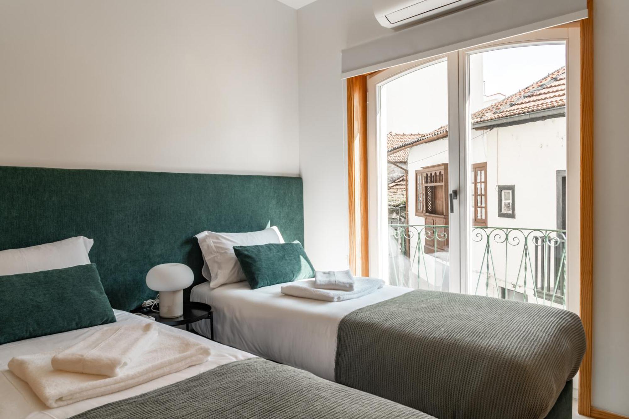 City Hall Apartments Вила-Реал Экстерьер фото